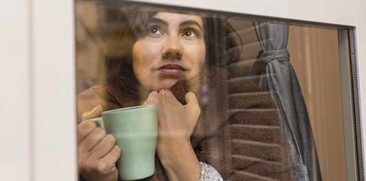 fall skincare reset: how to transition your skin from summer to cooler weather